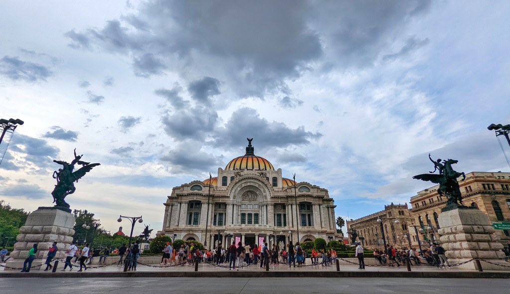 Palacio De Bellas Artes - Mexico City