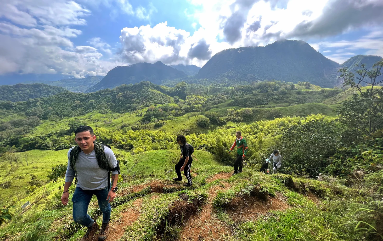 Hiking Cerro Tusa